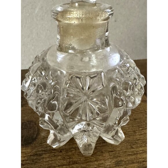 Vintage Crystal Perfume Bottle With Ornate Stopper - Picture 3 of 6